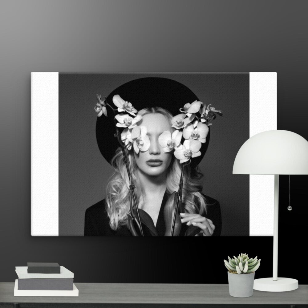 Black White Beauty scene canvas - Image 9