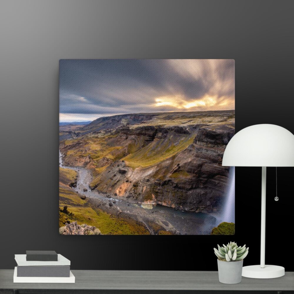 Dark land scene canvas - Image 3