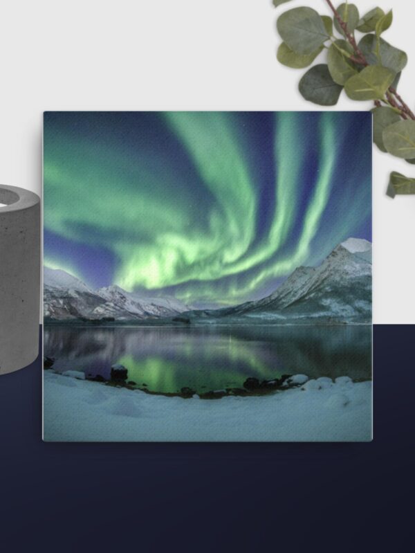 Green Aura canvas - 16×16