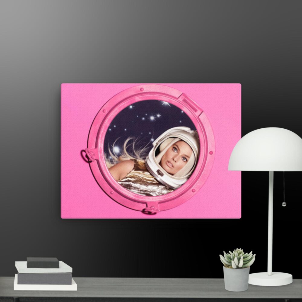 Astronaut canvas - Image 8